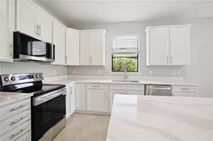 17215 Hadlow Pl, Fort Myers, FL 33967 - Photo 7