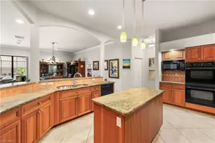 5251 Westminster Dr, Fort Myers, FL 33919 - Photo 11