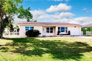 3042 SW 10th Pl, Cape Coral, FL 33914 - Photo 3