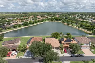 12455 Muddy Creek Ln, Fort Myers, FL 33913 - Photo 35