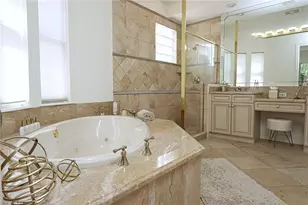 2868 Tiburon Blvd E, Naples, FL 34109 - Photo 19