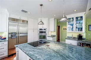 970 Victoria Way, Sanibel, FL 33957 - Photo 11