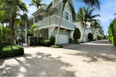 12 6th St S, Naples, FL 34102 - Photo 3