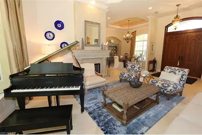 1824 Crayton Rd, Naples, FL 34102 - Photo 3