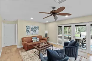 675 Harbour Dr, Naples, FL 34103 - Photo 15