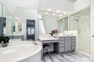 4752 Stratford Ct, Naples, FL 34105 - Photo 27