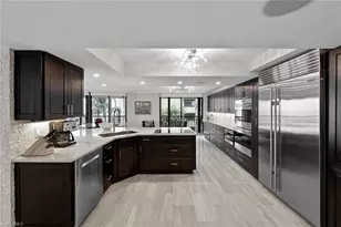 9653 Gulf Shore Dr, Naples, FL 34108 - Photo 7