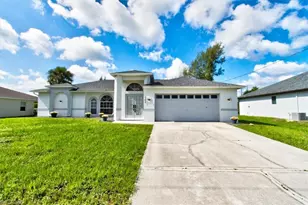 2254 SW 4th St, Cape Coral, FL 33991 - Photo 23