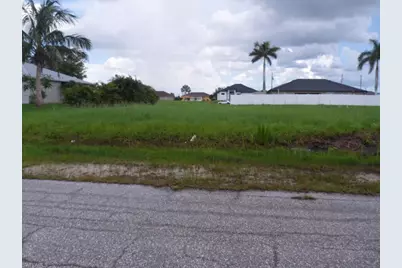 2528 NW 7th Ter, Cape Coral, FL 33993 - Photo 3