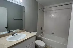 303 SW 3rd Pl, Cape Coral, FL 33991 - Photo 7