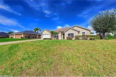 831 SW 5th Ter, Cape Coral, FL 33991 - Photo 39