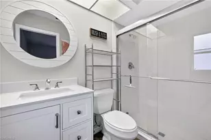 309 SE 15th St, Cape Coral, FL 33990 - Photo 17