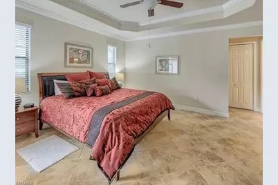 9254 Veneto Pl, Naples, FL 34113 - Photo 11