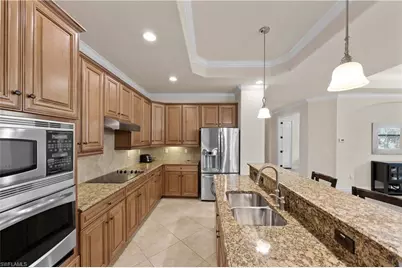 9254 Veneto Pl, Naples, FL 34113 - Photo 7