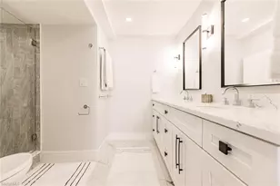 4001 Gulf Shore Blvd N, Naples, FL 34103 - Photo 23