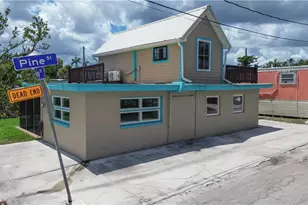 2595 Pine St, Matlacha, FL 33993 - Photo 23