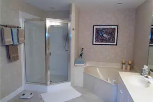 610 Laguna Royale Blvd, Naples, FL 34119 - Photo 33