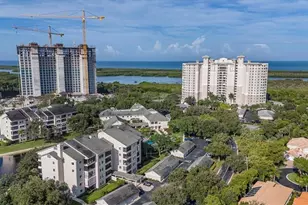 900 Arbor Lake Dr, Naples, FL 34110 - Photo 29