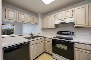 900 Arbor Lake Dr, Naples, FL 34110 - Photo 7