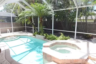 774 105th Ave N, Naples, FL 34108 - Photo 9