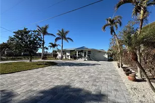 8065 Lagoon Rd, Fort Myers Beach, FL 33931 - Photo 3