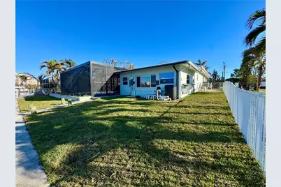 8065 Lagoon Rd, Fort Myers Beach, FL 33931 - Photo 9