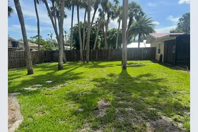 17020 Carolyn Ln, North Fort Myers, FL 33917 - Photo 27