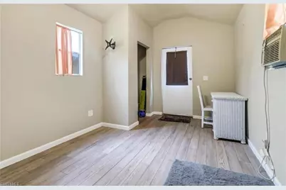 17020 Carolyn Ln, North Fort Myers, FL 33917 - Photo 29