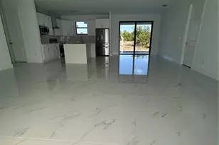 2563 47th Ave NE, Naples, FL 34120 - Photo 15