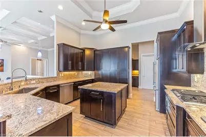 2506 SE 28th St, Cape Coral, FL 33904 - Photo 11