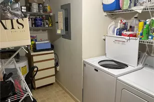 5970 Amherst Dr, Naples, FL 34112 - Photo 15