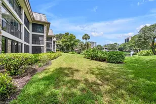 5950 Pelican Bay Blvd, Naples, FL 34108 - Photo 17