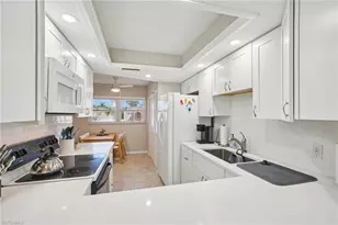 360 Charlemagne Blvd, Naples, FL 34112 - Photo 17