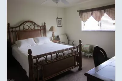 719 SW 47th Ter #202, Cape Coral, FL 33914 - Photo 9