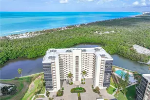 15 Bluebill Ave, Naples, FL 34108 - Photo 47