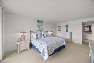 15 Bluebill Ave, Naples, FL 34108 - Photo 23