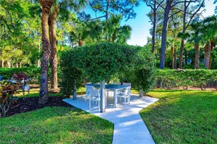 522 Wildwood Ln, Naples, FL 34105 - Photo 23