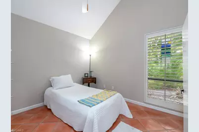 1271 Solana Rd #E4, Naples, FL 34103 - Photo 15