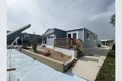 3913 Dewberry Ln, Saint James City, FL 33956 - Photo 3