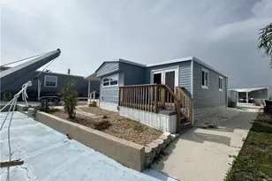 3913 Dewberry Ln, Saint James City, FL 33956 - Photo 3