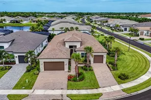 12068 Azalea Wy, Naples, FL 34120 - Photo 13