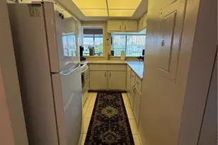 5590 Trailwinds Dr, Fort Myers, FL 33907 - Photo 15