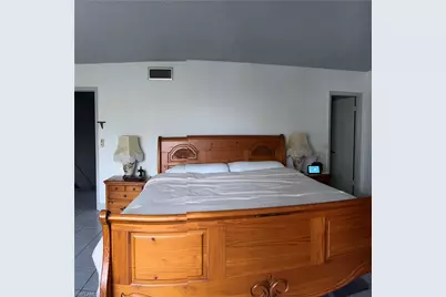 806 W 80 Pl, Hialeah, FL 33014 - Photo 9