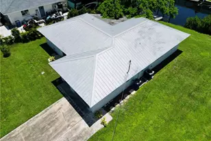 2241 Club House Rd, North Fort Myers, FL 33917 - Photo 3