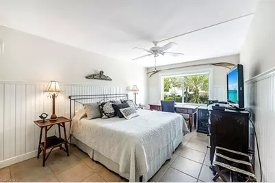 2216 Gulf Shore Blvd N #R3, Naples, FL 34102 - Photo 13