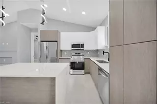 2310 NE 24th Ave, Cape Coral, FL 33909 - Photo 7