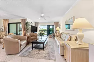 519 Seaview Ct, Marco Island, FL 34145 - Photo 7