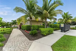 8230 Venetian Pointe Dr, Fort Myers, FL 33908 - Photo 33