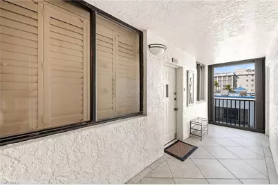 9415 Gulf Shore Dr #302, Naples, FL 34108 - Photo 19