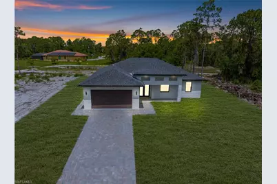 718 Bennington Dr, Lehigh Acres, FL 33974 - Photo 3